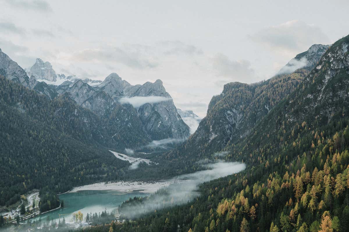 Dormire guardando il cielo in una suite con tetto apribile in Alto Adige
